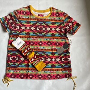 Double D Ranch Serape Multi Color With Matching Socks Size Medium NWT